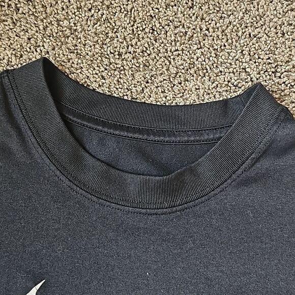 EUC! Boy's Nike Dri-fit Tee Sz XL - Picture 4 of 6